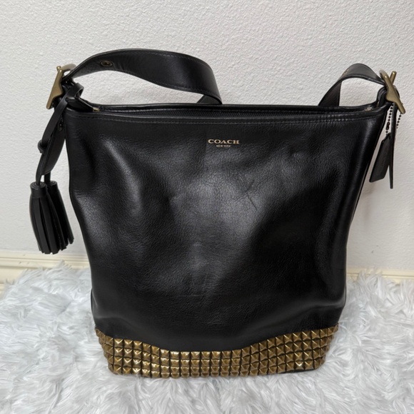 Coach Purse - Picture 1 of 15